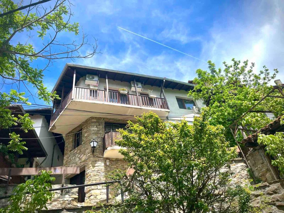The Green Guest House Of Veliko Tarnovo-Amazing View, Top Location Eksteriør billede